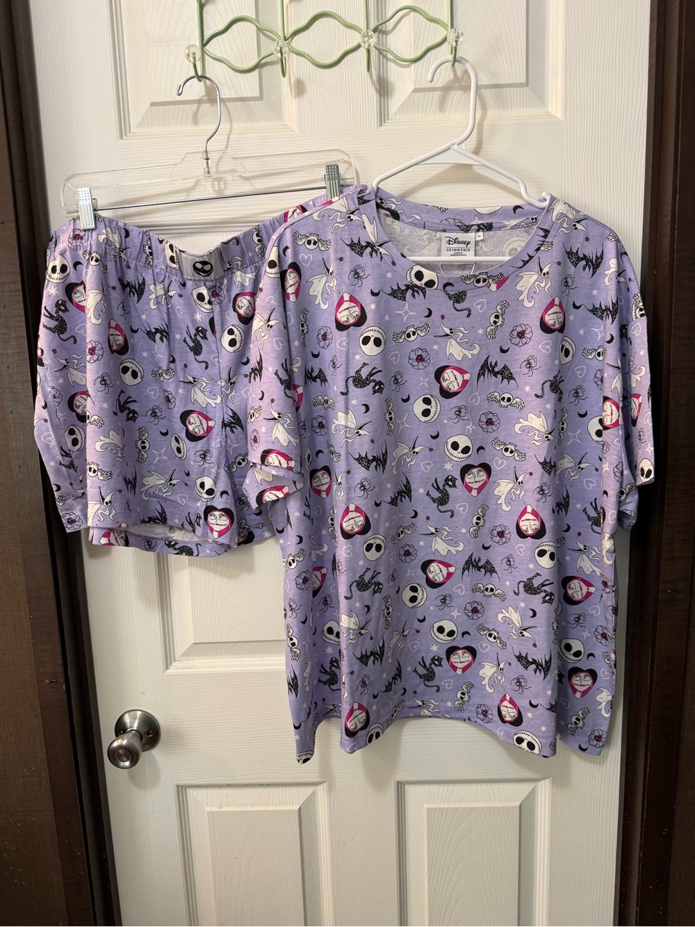 NWT Disney The Nightmare Before Christmas Short Sleeve Tee & Shorts Set Sz 1X